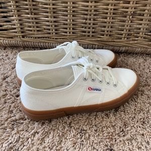 Superga Sneakers